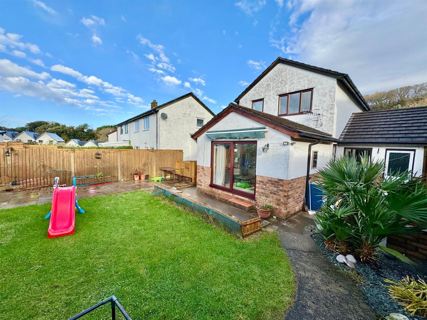 PHOTO-2025-12-08-10-13-04 (15).jpg